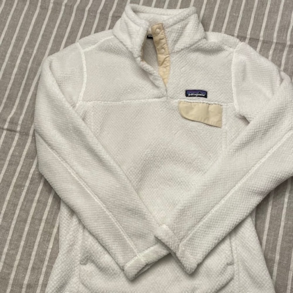 Patagonia Ivory Women's Lightweight Synchilla Snap-T Fleece Pullover XS